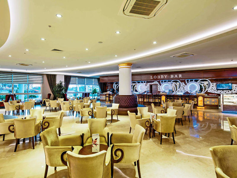 Crystal Sunset Luxury R. & Spa