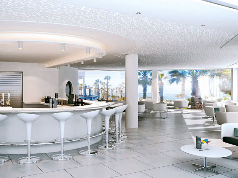 Cypria Maris Beach & Spa Hotel