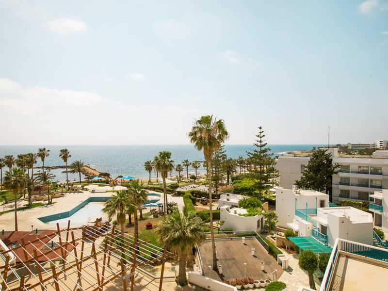 Cypria Maris Beach & Spa Hotel