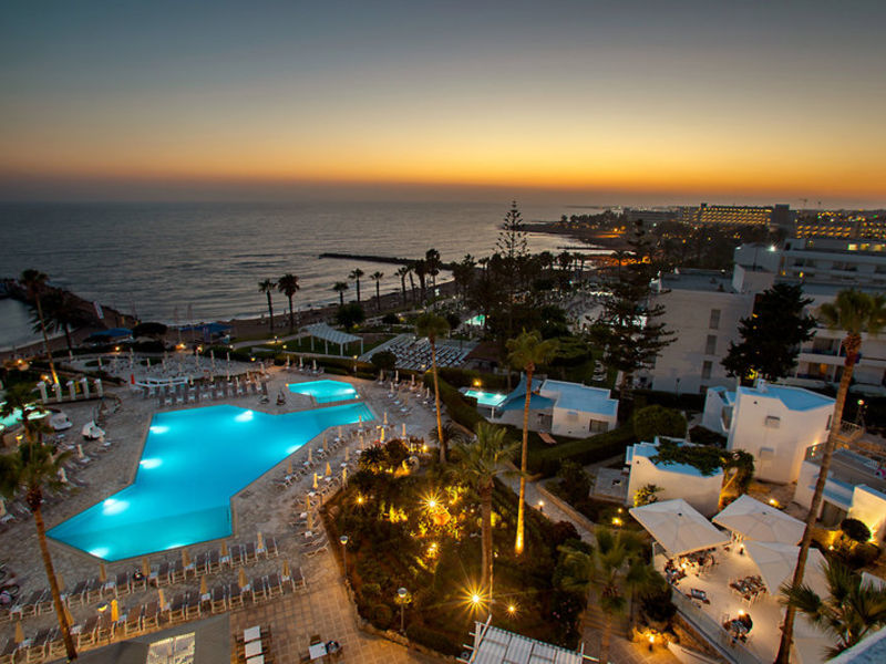 Cypria Maris Beach & Spa Hotel