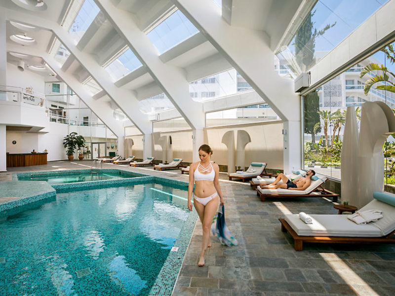 Cypria Maris Beach & Spa Hotel