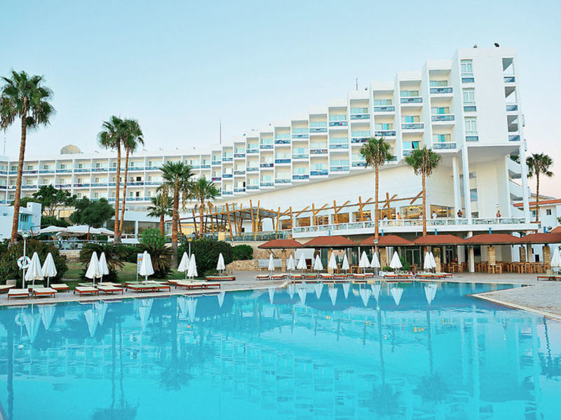 Cypria Maris Beach & Spa Hotel