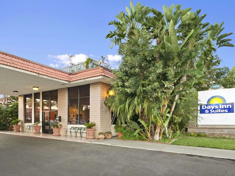 Days Inn By Wyndham Anaheim Disneyland