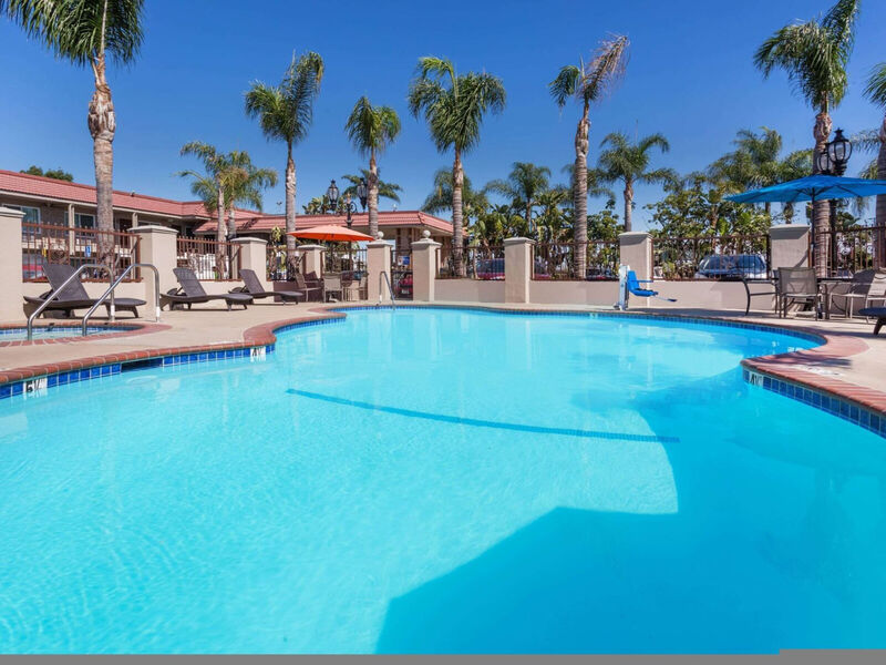 Days Inn By Wyndham Anaheim Disneyland