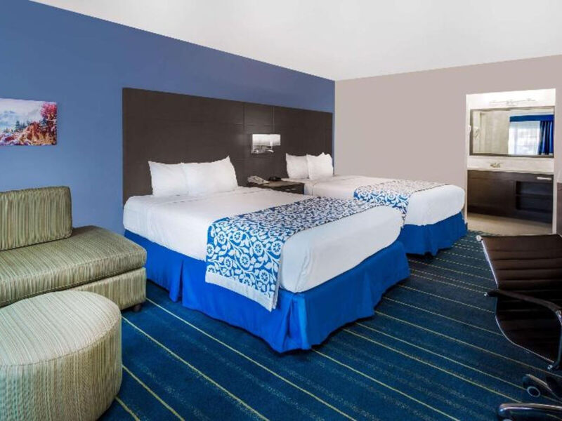 Days Inn By Wyndham Anaheim Disneyland