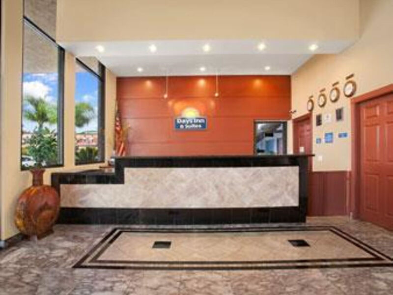 Days Inn By Wyndham Anaheim Disneyland