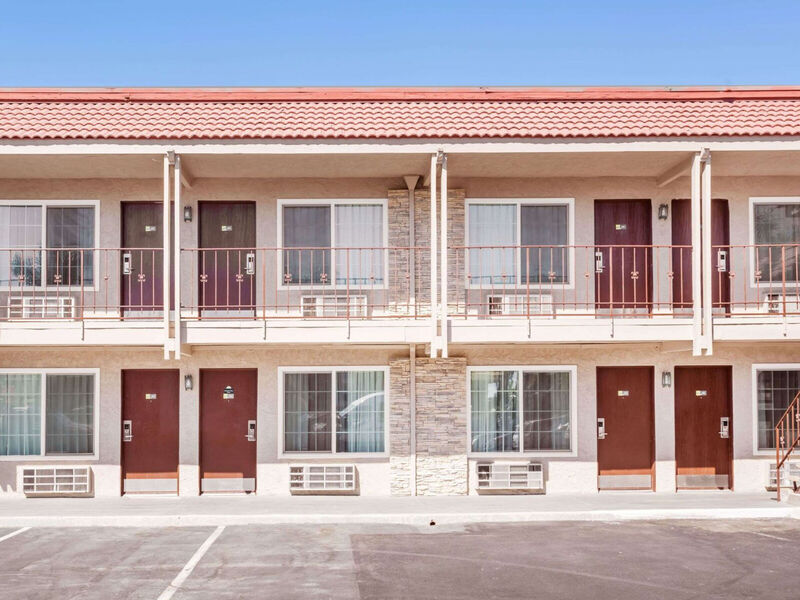 Days Inn By Wyndham Anaheim Disneyland