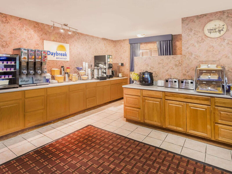 Days Inn By Wyndham Anaheim Disneyland