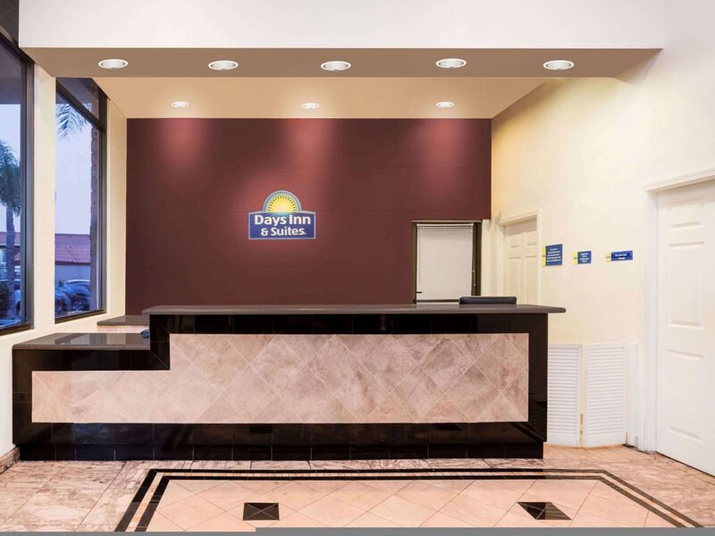 Days Inn By Wyndham Anaheim Disneyland