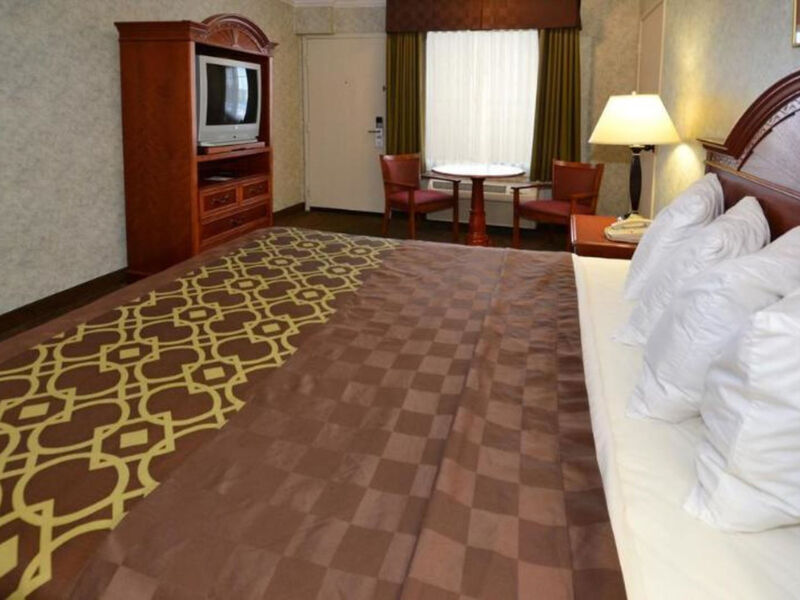 Days Inn By Wyndham Los Angeles Lax Manhattan Beac