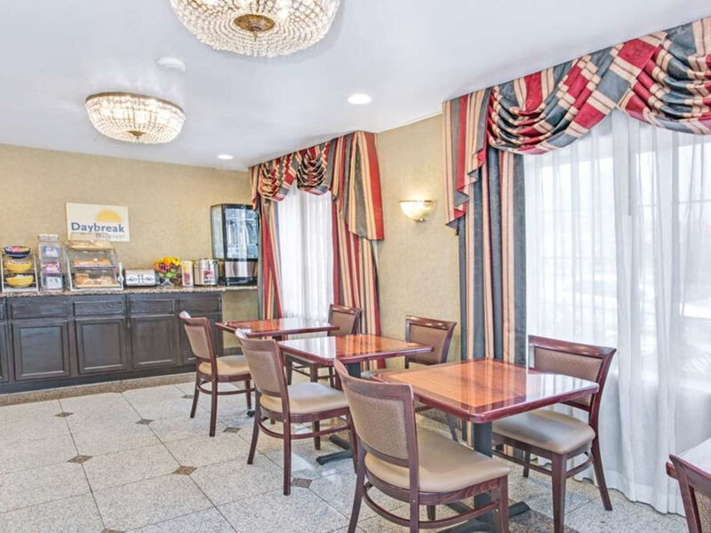 Days Inn By Wyndham Los Angeles Lax Manhattan Beac