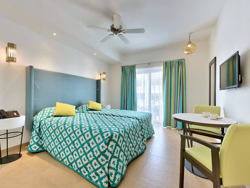 db San Antonio Hotel + Spa