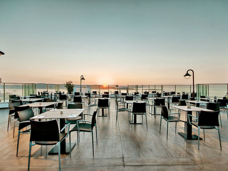 db San Antonio Hotel + Spa