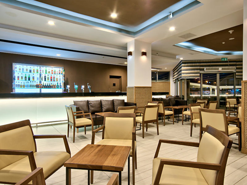 db Seabank Resort + Spa