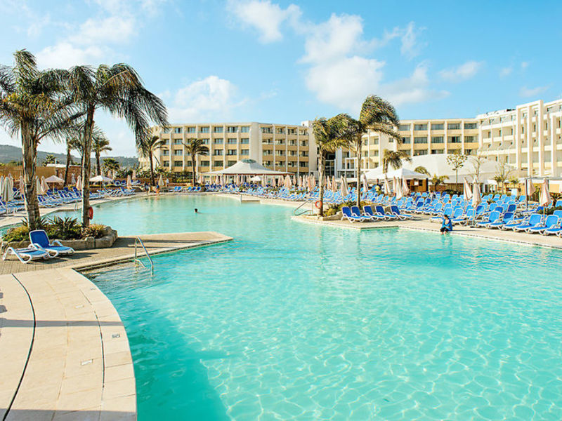 db Seabank Resort + Spa