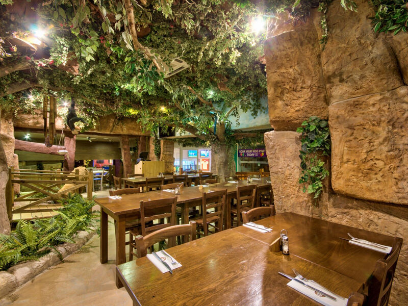 Db Seabank Resort + Spa