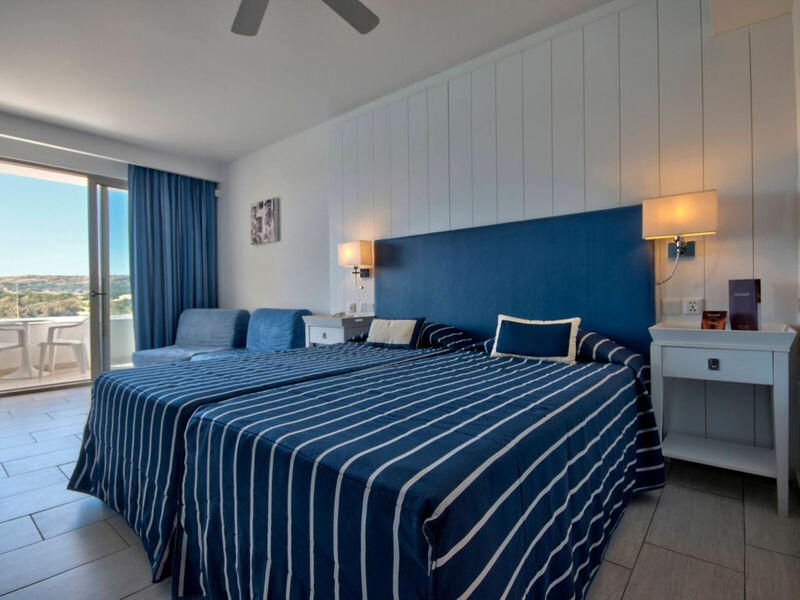 Db Seabank Resort + Spa