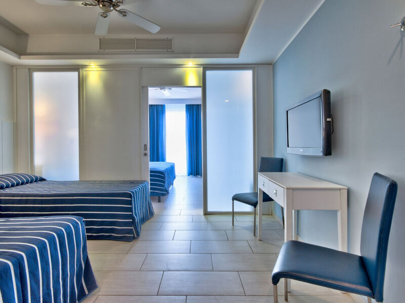 Db Seabank Resort + Spa