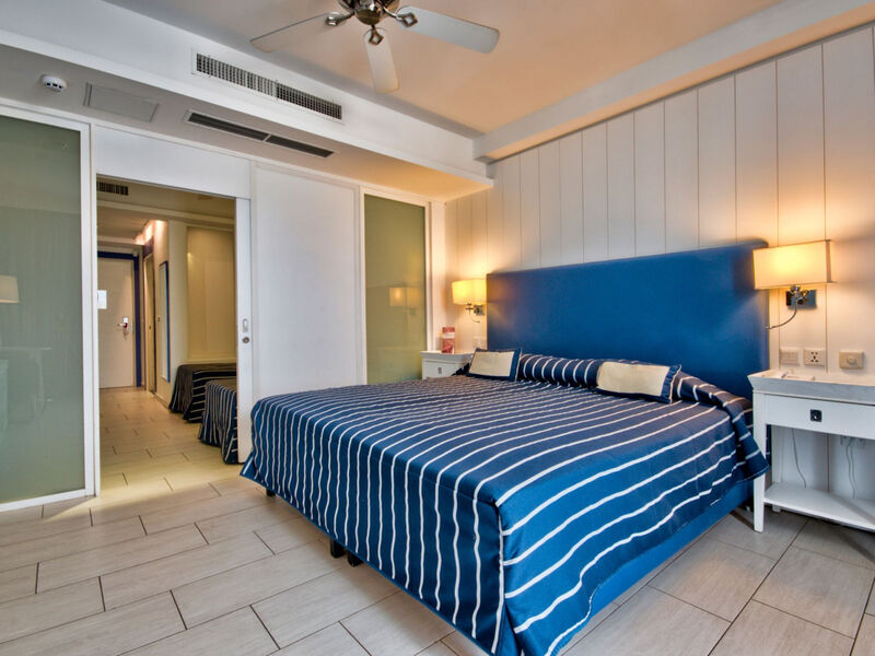 Db Seabank Resort + Spa