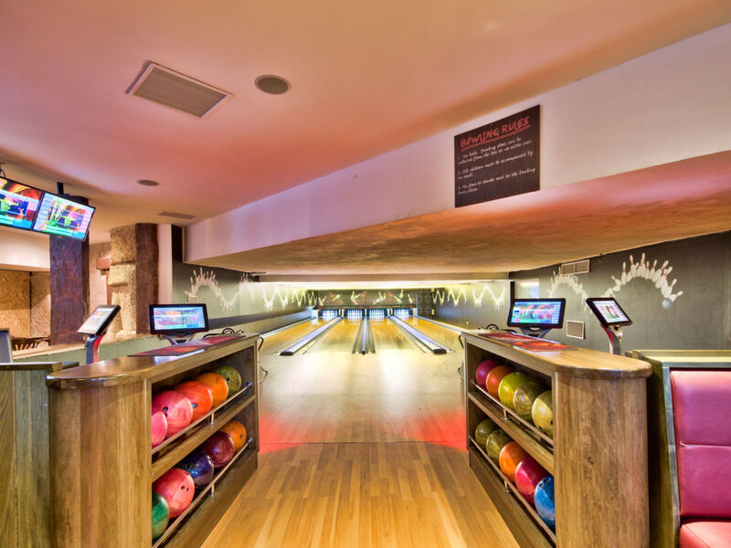 Db Seabank Resort + Spa