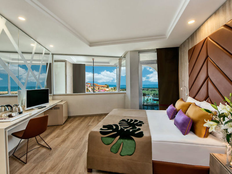 Delphin BE Grand Resort