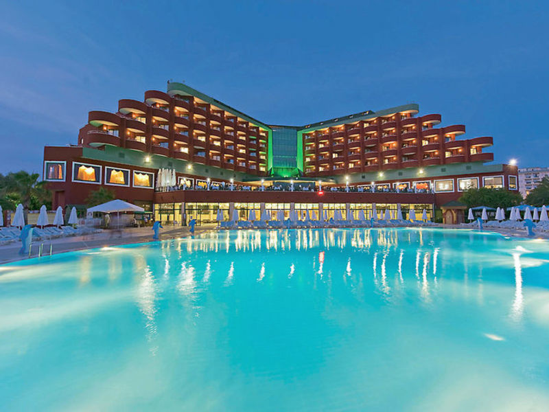 Delphin Deluxe Resort