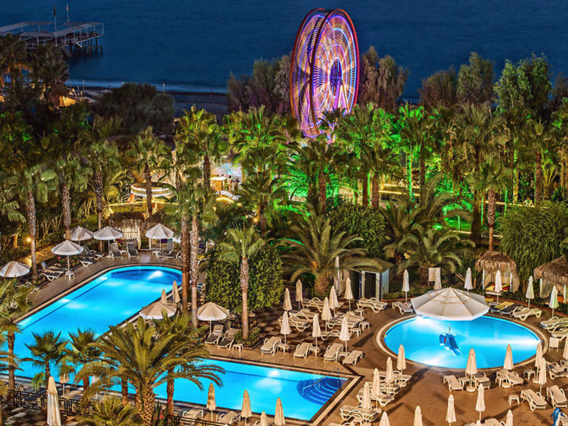 Delphin Deluxe Resort
