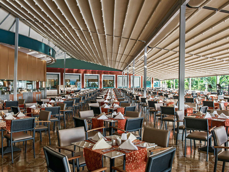 Delphin Deluxe Resort