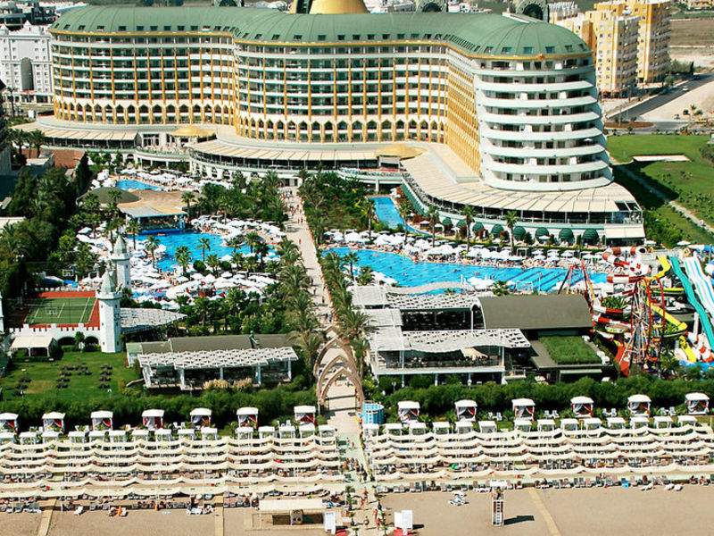 Delphin Imperial