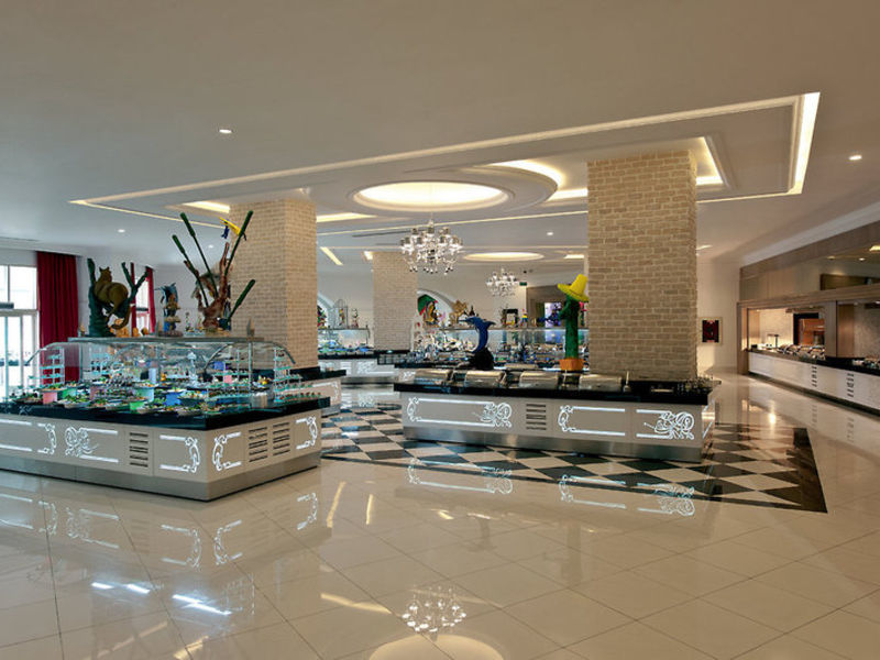Delphin Imperial