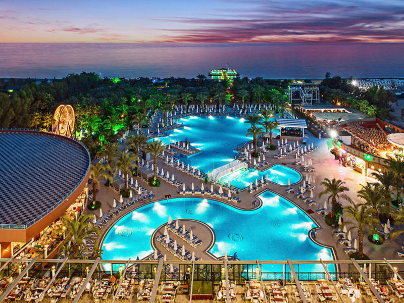 Delphin Palace Hotel