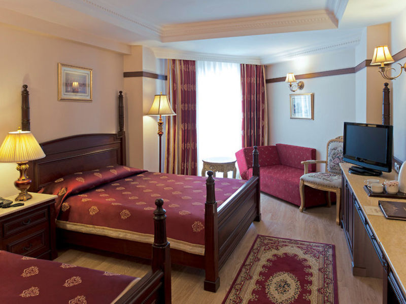 Delphin Palace Hotel