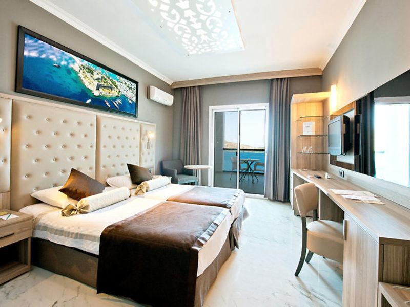 Delta Beach Resort
