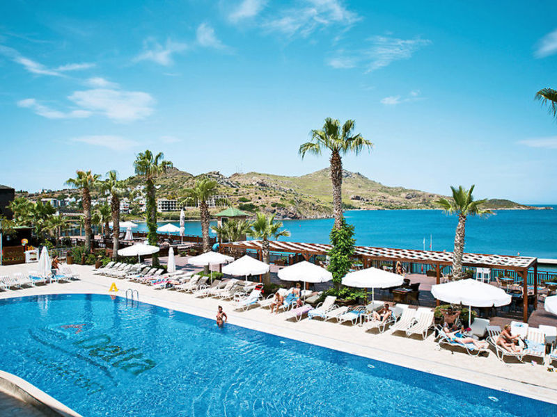 Delta Beach Resort