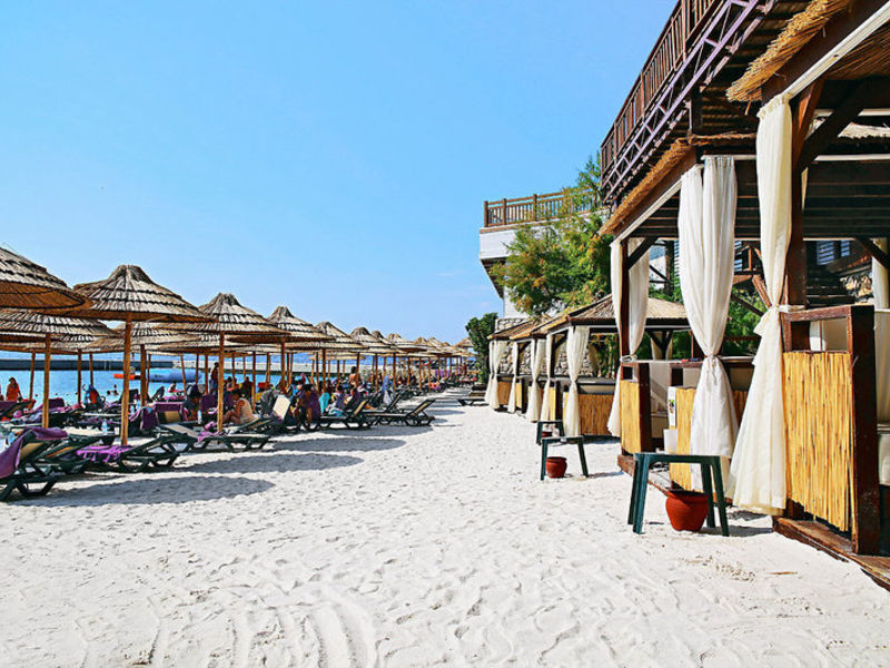 Delta Beach Resort