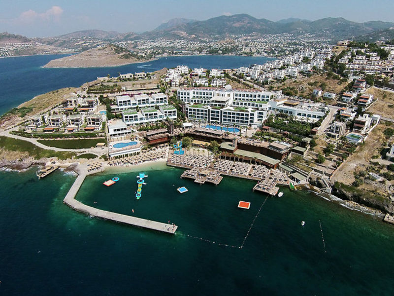 Delta Beach Resort