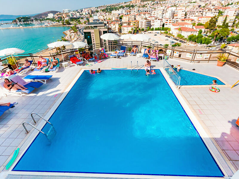 Derici Hotel
