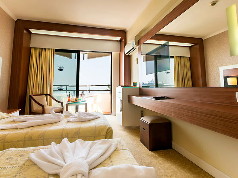 Derici Hotel