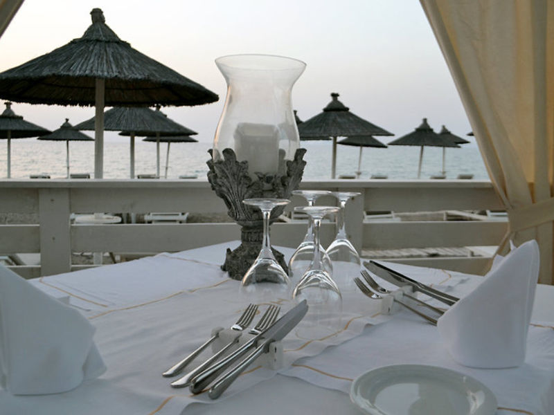 Diamond De Luxe Hotel