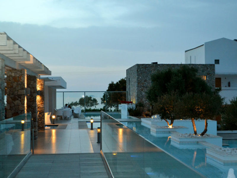 Diamond De Luxe Hotel