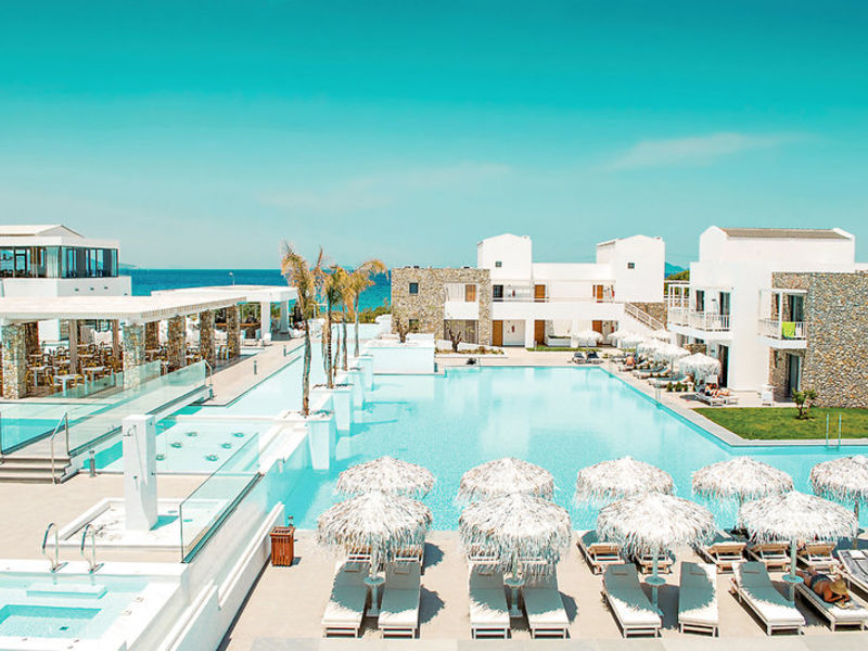 Diamond De Luxe Hotel