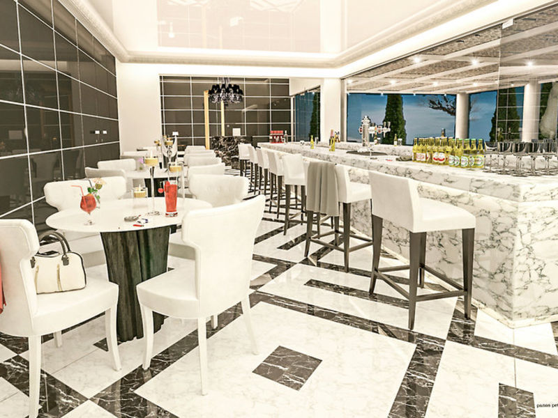 Diamond De Luxe Hotel