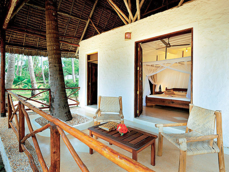 Diamonds Mapenzi Beach Club