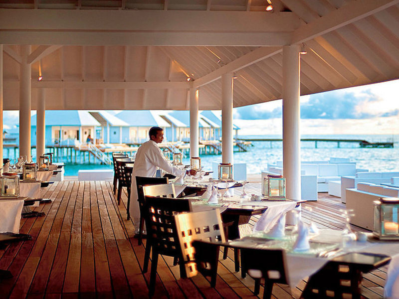 Diamonds Thudufushi