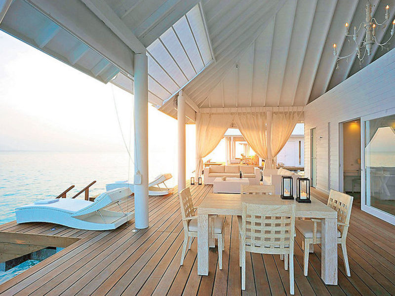 Diamonds Thudufushi