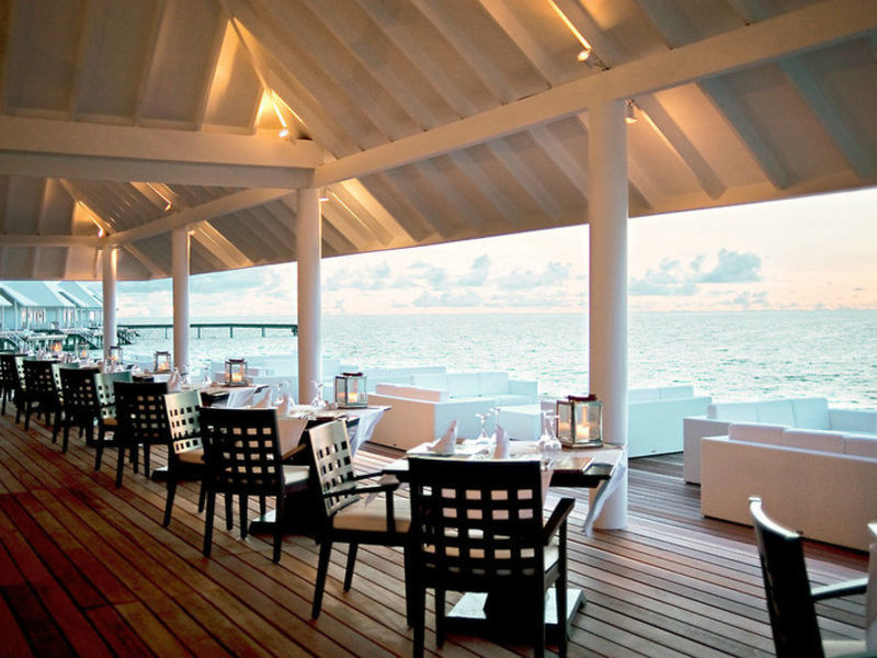 Diamonds Thudufushi