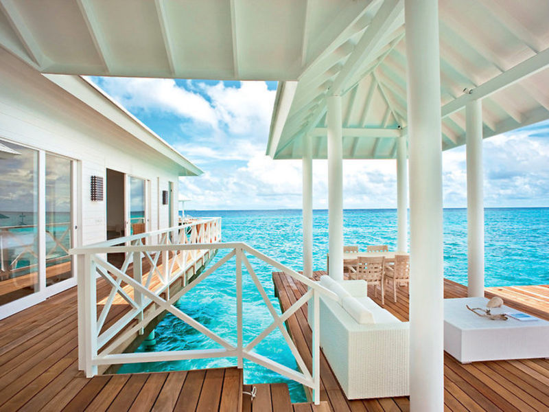 Diamonds Thudufushi Island