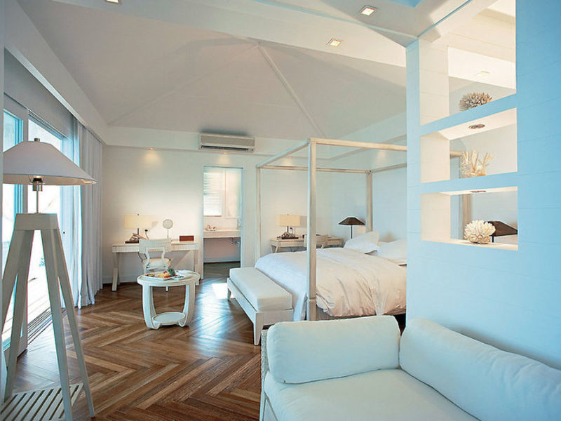 Diamonds Thudufushi Island