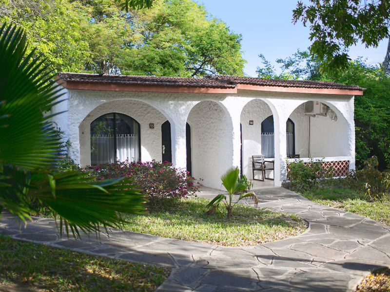 Diani Sea Lodge - Bahari