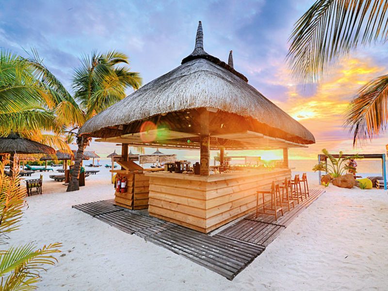 Dinarobin Beachcomber Rs. & Spa
